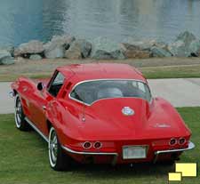 1964 Chevrolet Corvette Stingray C2 - one piece rear window