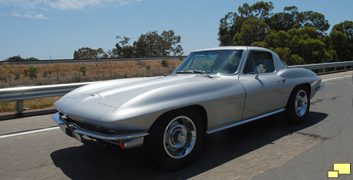 1967 Corvette Coupe in Silver Pearl