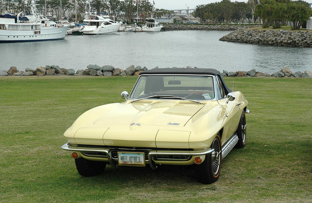 1966 Corvette in Sunfire Yellow