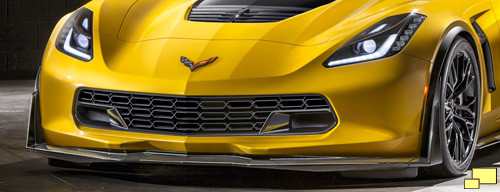 2015 Chevrolet Corvette Z06 front end aerodynamics, part of Z07 Performance Package